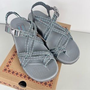 NEW Skechers Reggae Grey Strappy Sandals Size 10 Women